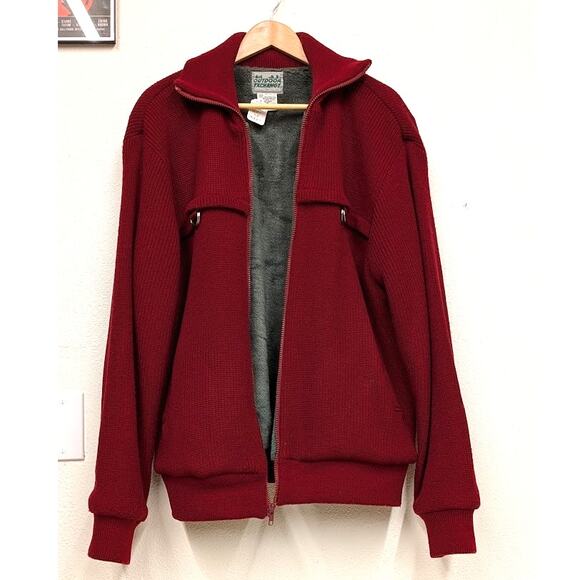Outdoor Exchange Red Knit sweater jacket - Picture 3 of 5